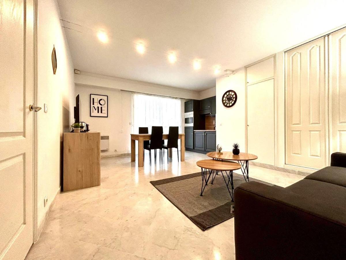 Le Victoria, Beau T2 Au Pied Des Plages, Piscine, Sauna Apartment